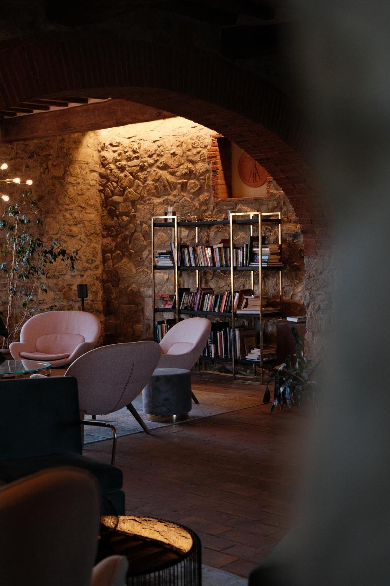 Vin Hotel - Wine Resort And Agriturismo Montieri Εξωτερικό φωτογραφία